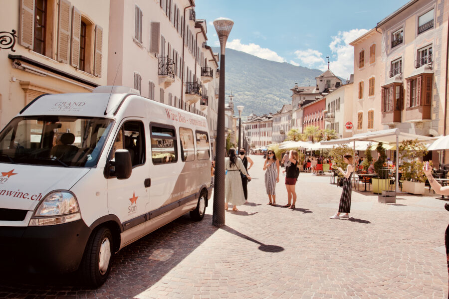 Wine Bus
